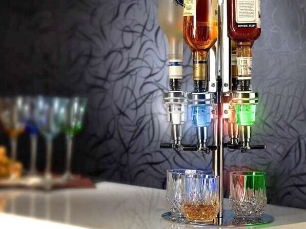 type In de genade van basketbal Drank dispenser Led Bar Butler voor 4 flessen - Nunet.nl - Leuke dingen!